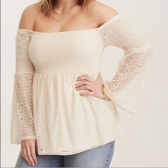 torrid Tops - Torrid Lace Bell Sleeve Baby Doll Top with Smocked Bodice. Cream/Ivory Size 1/1X